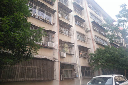 人民家园科信学区房，套二带车库